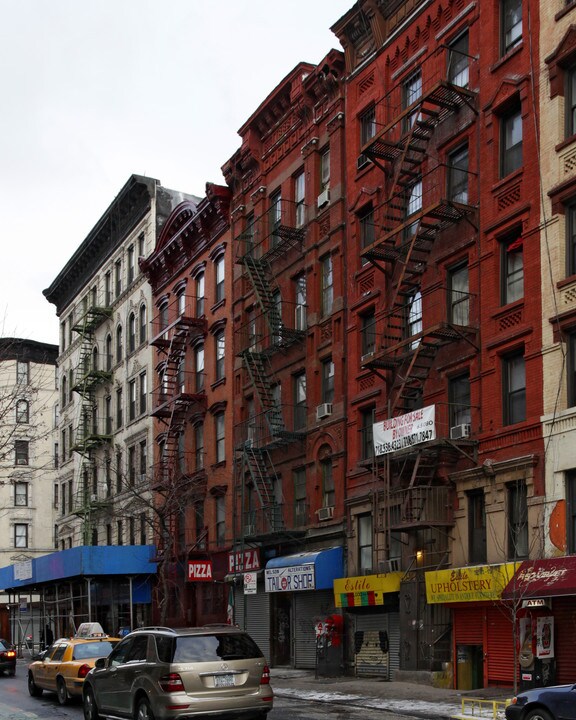 170 Rivington St in New York, NY - Foto de edificio