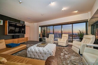 200 E Harbor Dr-Unit -3602 in San Diego, CA - Building Photo - Building Photo