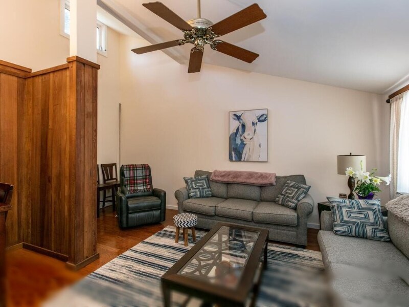 121 Carolina Dr in Tryon, NC - Building Photo