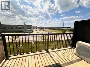 1688 Fischer-Hallman Rd in Kitchener, ON - Building Photo - Building Photo