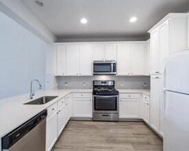 4112 Birdwatch Loop in Pflugerville, TX - Building Photo - Building Photo