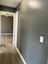 10661 Cadieux Rd in Detroit, MI - Building Photo - Building Photo