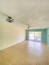899 SE 2nd Ave in Deerfield Beach, FL - Building Photo - Building Photo