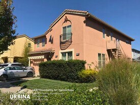 1447 Trombetta St in Santa Rosa, CA - Building Photo