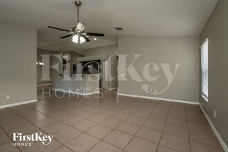 1910 NE 20th Ct in Cape Coral, FL - Building Photo - Building Photo