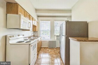 5340 N 12th St in Philadelphia, PA - Building Photo - Building Photo
