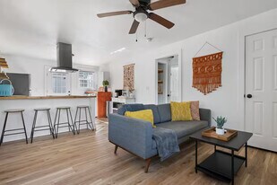 4995 Chateau Ave, Unit A in North Charleston, SC - Building Photo