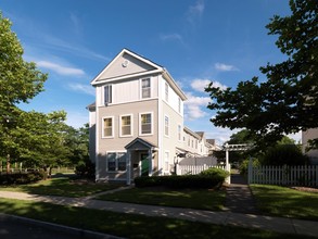 Monterey Place in New Haven, CT - Building Photo - Building Photo