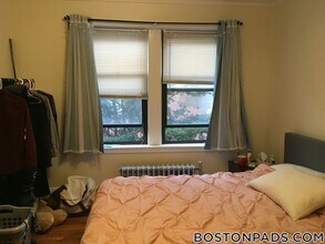 349 Pleasant St in Malden, MA - Building Photo - Building Photo