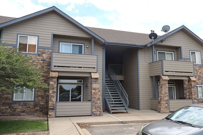 property at 355 Buffalo Dr