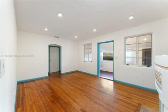 4101 NW 11th Ct in Miami, FL - Building Photo - Building Photo