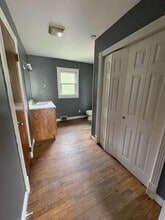 100 Hogan St in Cave City, KY - Building Photo - Building Photo