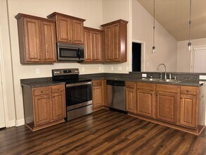 256 Village Springs Dr in Madison, AL - Building Photo - Building Photo