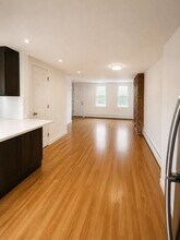 305 2nd St in Jersey City, NJ - Building Photo - Building Photo
