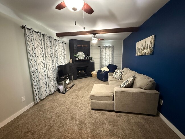 415 N Pennsylvania St in Webb City, MO - Building Photo - Building Photo