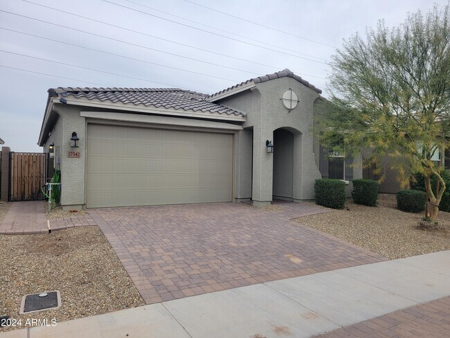17342 W Superior Ave in Goodyear, AZ - Building Photo - Building Photo