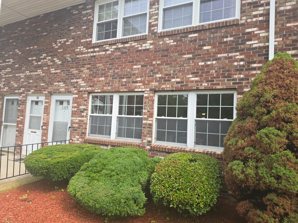 276 Temple Hill Rd in New Windsor, NY - Building Photo