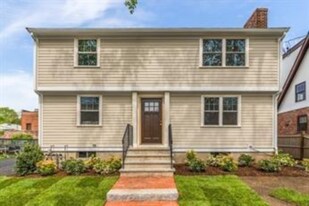 8 Hazelmere Rd, Unit #2 in Boston, MA - Building Photo