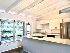 2507 Andros Ln in Fort Lauderdale, FL - Building Photo - Building Photo
