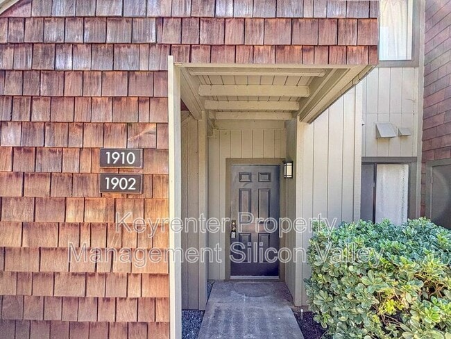 1902 La Terrace Cir in San Jose, CA - Building Photo - Building Photo