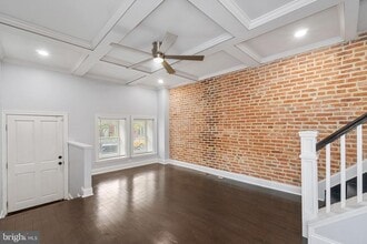 11 N East Ave in Baltimore, MD - Building Photo - Building Photo