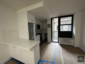 EAST 35 STREET in New York, NY - Building Photo - Building Photo