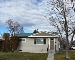 1804 W Sussex Ave in Missoula, MT - Building Photo
