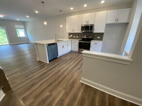 339 Old Grove Ln in Apex, NC - Building Photo - Building Photo
