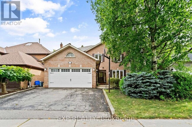 property at 17 Gordon Rowe Crescent