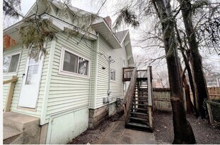 513 Rodd St in Midland, MI - Building Photo