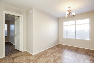 43680 Bedford Dr in Maricopa, AZ - Building Photo - Building Photo