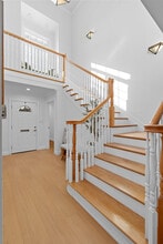 17131 Autumn Cir in Huntington Beach, CA - Building Photo - Building Photo