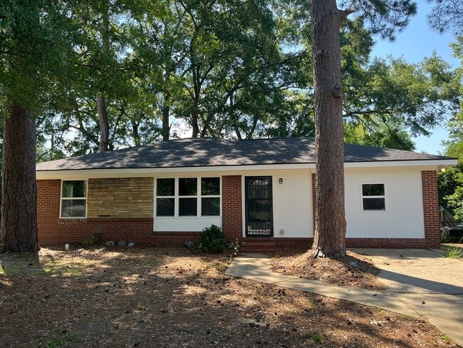 property at 2102 Somerset Ave