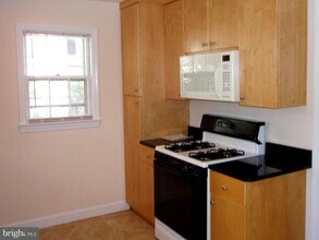 9912 Dickens Ave in Bethesda, MD - Building Photo - Building Photo