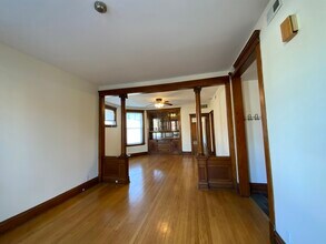 3116 N Elston Ave in Chicago, IL - Building Photo - Building Photo