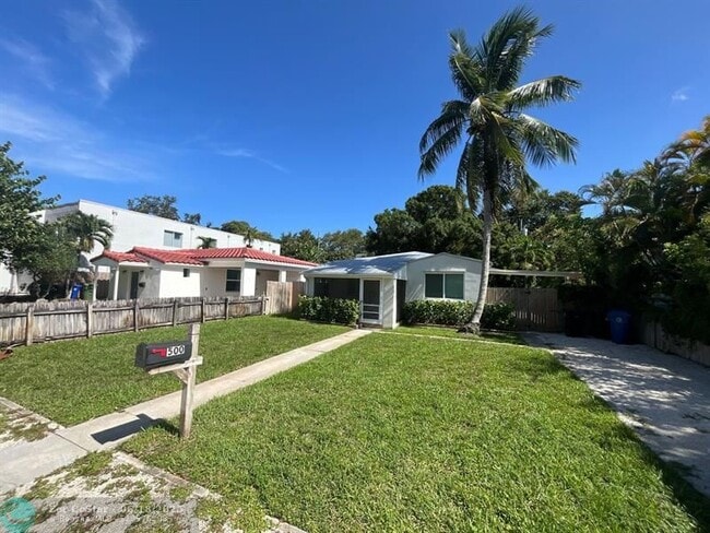 property at 500 SW 13th St