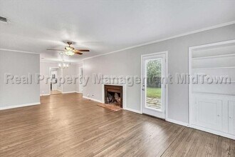 6400 Greenway Rd in Fort Worth, TX - Building Photo - Building Photo