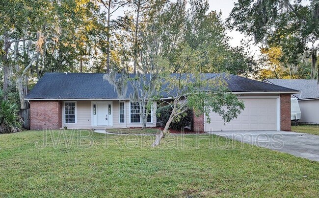 466 Oldfield Dr in Orange Park, FL - Building Photo - Building Photo