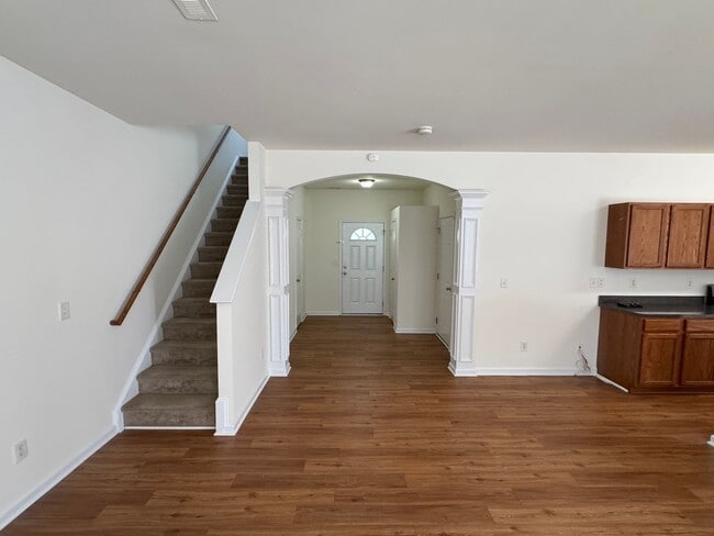 6644 Sequoia Hills Dr in Harrisburg, NC - Building Photo - Building Photo