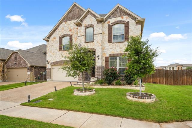 352 Long Meadow Way in Lewisville, TX - Building Photo - Building Photo