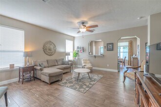 22123 Holly Branch Dr in Tomball, TX - Building Photo - Building Photo