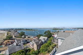 77 Harbor View Ave in Winthrop, MA - Building Photo - Building Photo