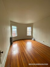 1595 Beacon St in Brookline, MA - Building Photo - Building Photo