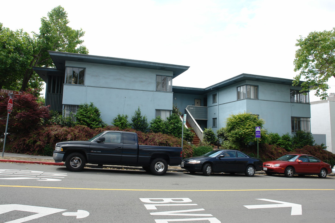 2480 Virginia St in Berkeley, CA - Building Photo