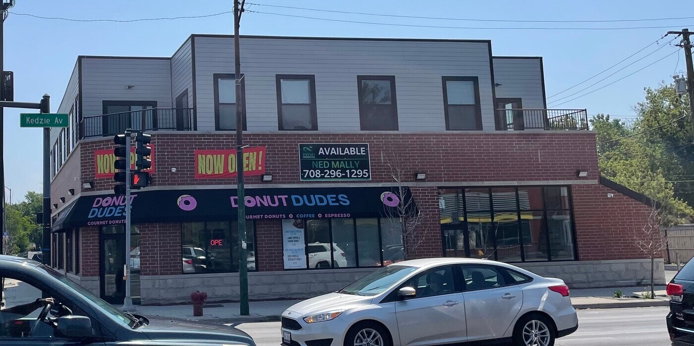 10301 S Kedzie Ave in Chicago, IL - Building Photo