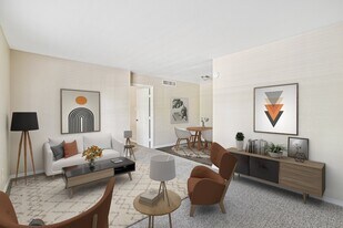 Nubia Square Apartments in Houston, TX - Building Photo