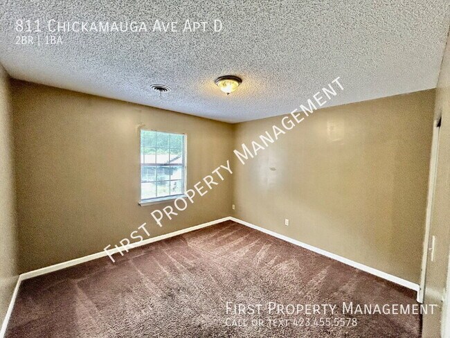811 Chickamauga Ave in Rossville, GA - Building Photo - Building Photo