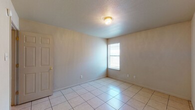 301 Cedar Ridge Dr in Nolanville, TX - Building Photo - Building Photo