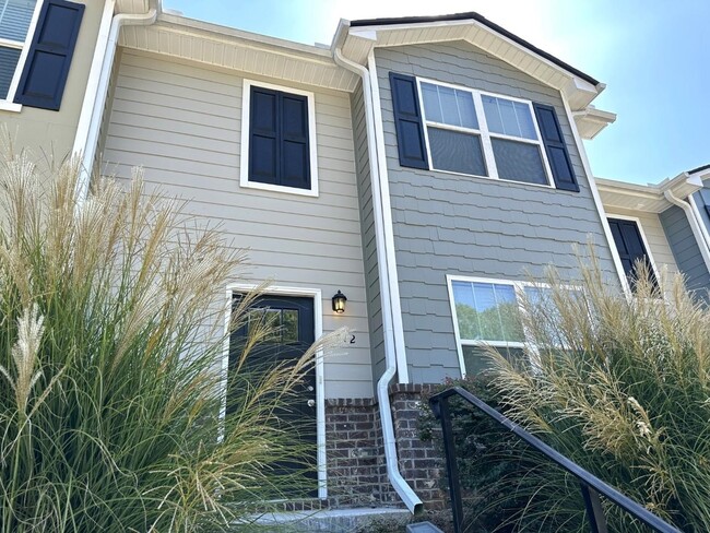 712 Keeshono St in Union City, GA - Building Photo - Building Photo