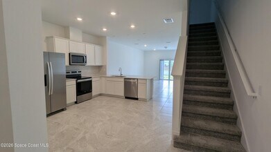 5113 Inspire Ln in West Melbourne, FL - Building Photo - Building Photo